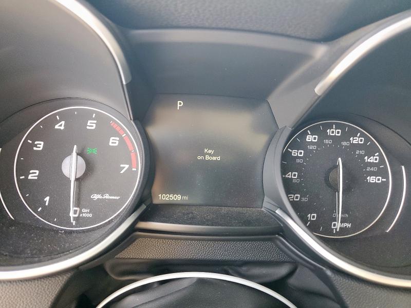 ZASFAKBN8J7B81876 - 2018 ALFA ROMEO STELVIO TI WHITE photo 9