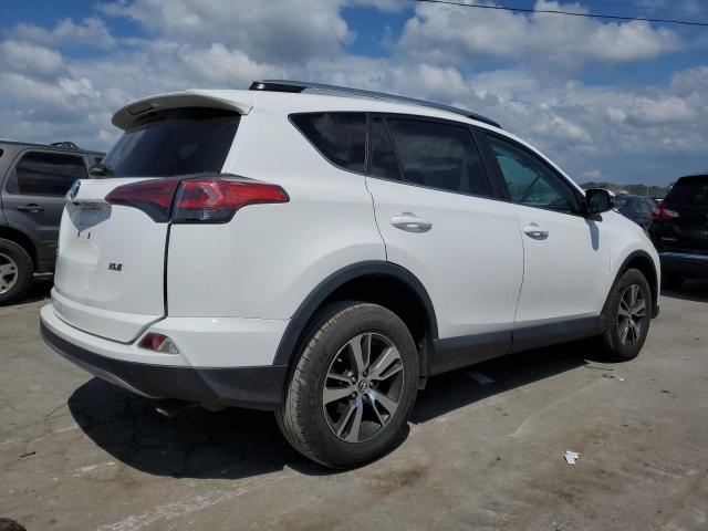 2T3WFREV3JW509935 - 2018 TOYOTA RAV4 ADVENTURE WHITE photo 3