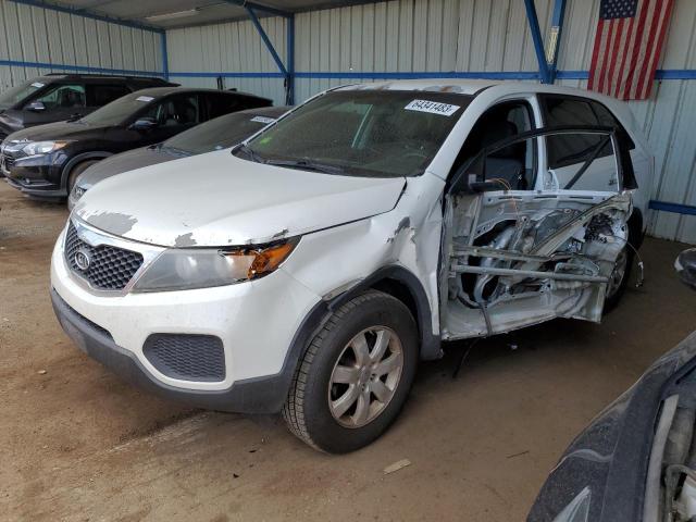 5XYKTCA69CG256480 - 2012 KIA SORENTO BASE WHITE photo 1