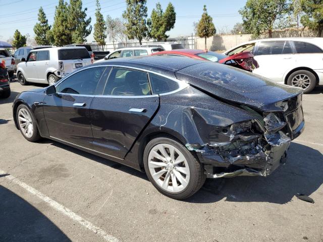 5YJSA1E23GF168832 - 2016 TESLA MODEL S Սև լուսանկար 2