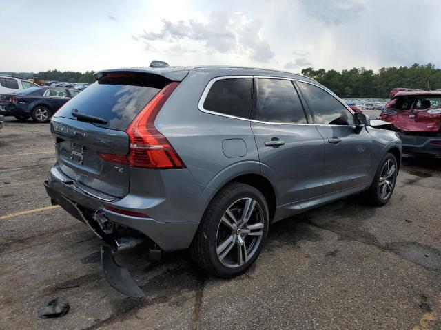 YV4102DK7M1841791 - 2021 VOLVO XC60 T5 MOMENTUM GRAY photo 3