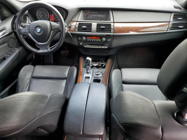 5UXZV8C57BL419381 - 2011 BMW X5 XDRIVE50I GRAY photo 8