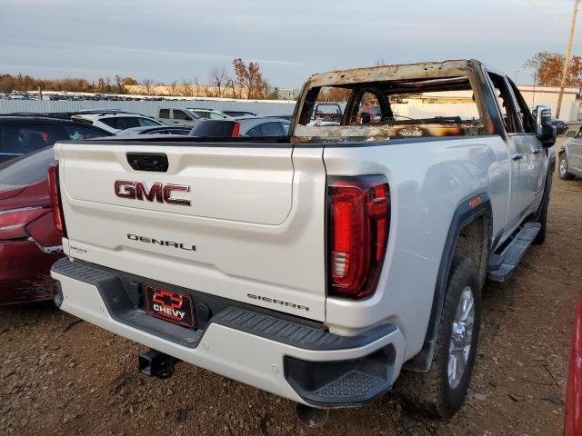 1GT49WEY6NF342470 - 2022 GMC SIERRA K3500 DENALI WHITE photo 4