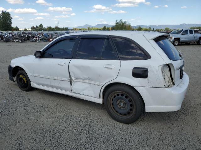 JM1BJ245821524274 - 2002 MAZDA PROTEGE PR5 WHITE photo 2