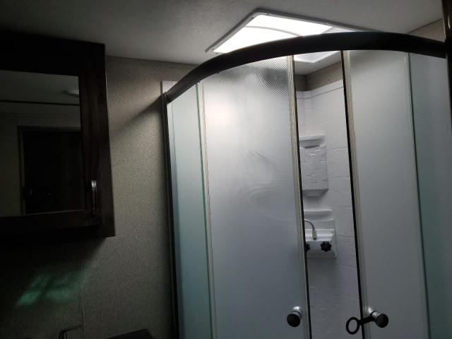 4YDT26R22J1532437 - 2018 KEYSTONE SPRINTER WHITE photo 8