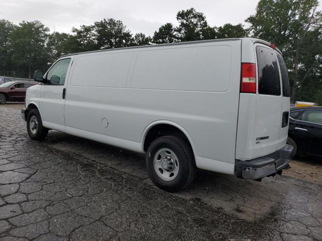 1GCWGGCG6D1156342 - 2013 CHEVROLET EXPRESS G2 WHITE photo 2