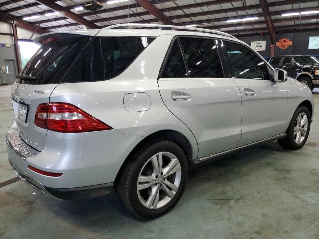 4JGDA5HB6DA144584 - 2013 MERCEDES-BENZ ML 350 4MATIC SILVER photo 3