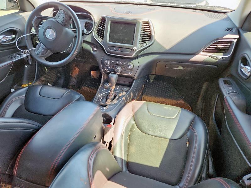 1C4PJMBX9LD627161 - 2020 JEEP CHEROKEE TRAILHAWK BLACK photo 8