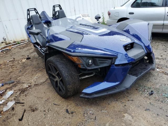 57XAAPFA0J8127626 - 2018 POLARIS SLINGSHOT SL BLUE photo 1