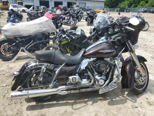 2011 HARLEY-DAVIDSON FLHX, 