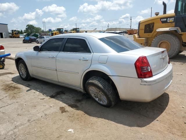 2C3CA4CDXAH206718 - 2010 CHRYSLER 300 TOURING SILVER photo 2