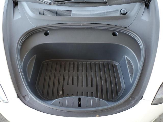 5YJ3E1EA2PF587612 - 2023 TESLA MODEL 3 WHITE photo 11