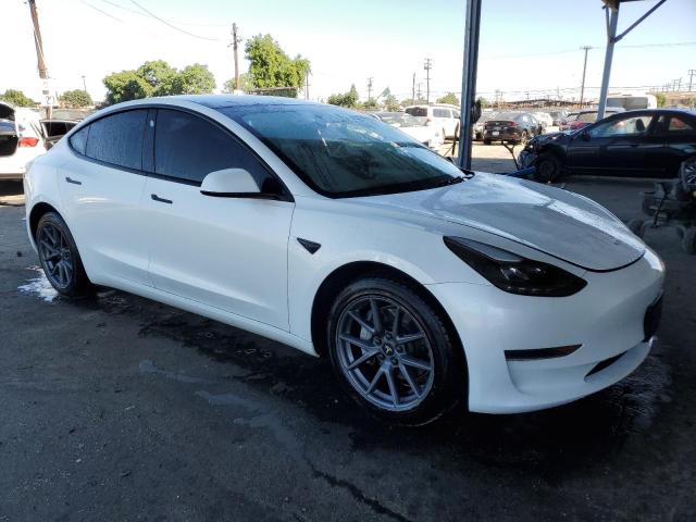 5YJ3E1EA2PF587612 - 2023 TESLA MODEL 3 WHITE photo 4
