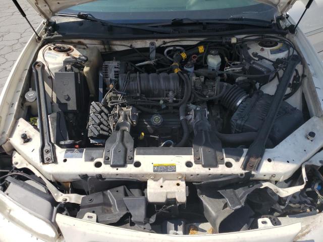 1G2WP12K72F151402 - 2002 PONTIAC GRAND PRIX GT WHITE photo 11