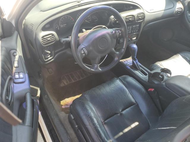 1G2WP12K72F151402 - 2002 PONTIAC GRAND PRIX GT WHITE photo 8