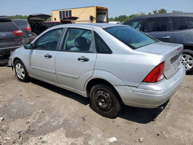 1FAFP34334W160653 - 2004 FORD FOCUS SE COMFORT SILVER photo 2