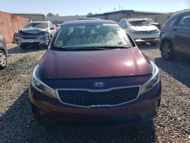 3KPFK4A7XHE081681 - 2017 KIA FORTE LX BURGUNDY photo 5