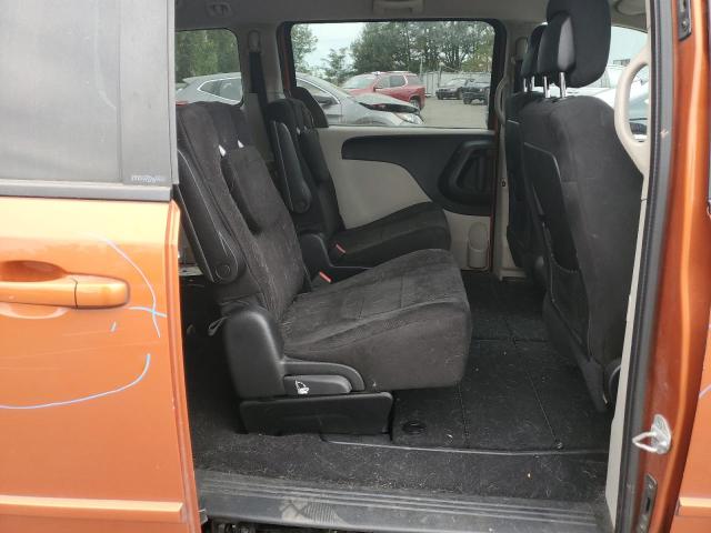 2D4RN3DG0BR728706 - 2011 DODGE GRAND CARA MAINSTREET ORANGE photo 11