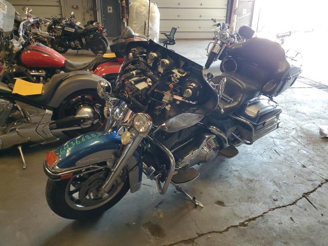 1HD1FCW196Y702377 - 2006 HARLEY-DAVIDSON FLHTCUI 蓝色 照片 2