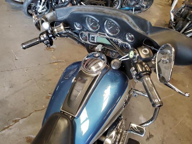 1HD1FCW196Y702377 - 2006 HARLEY-DAVIDSON FLHTCUI BLUE photo 5