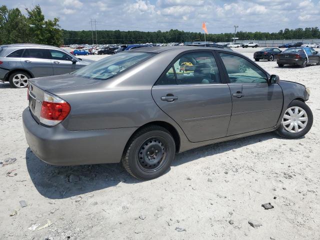 4T1BE32K15U945013 - 2005 TOYOTA CAMRY LE GRAY photo 3
