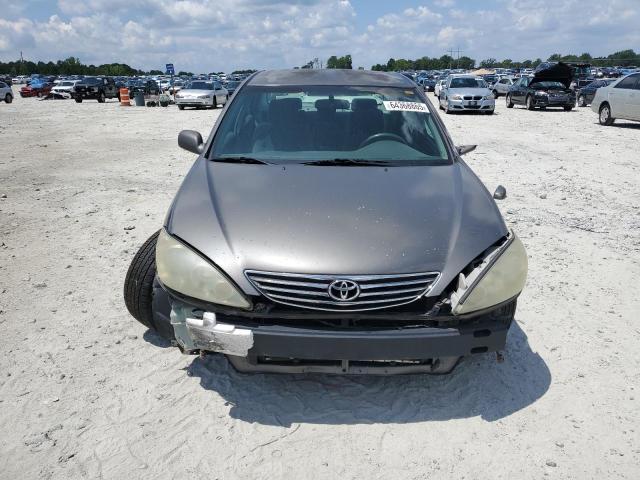 4T1BE32K15U945013 - 2005 TOYOTA CAMRY LE GRAY photo 5