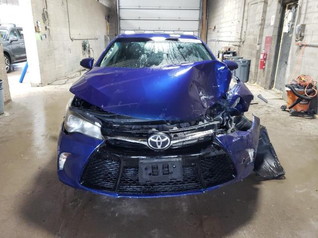 4T1BF1FK3GU605067 - 2016 TOYOTA CAMRY LE BLUE photo 5