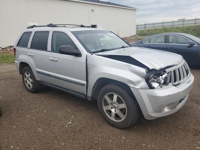 1J8GR48KX8C197263 - 2008 JEEP GRAND CHER LAREDO SILVER photo 4