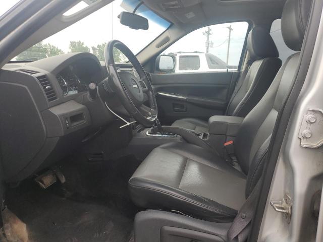 1J8GR48KX8C197263 - 2008 JEEP GRAND CHER LAREDO SILVER photo 7