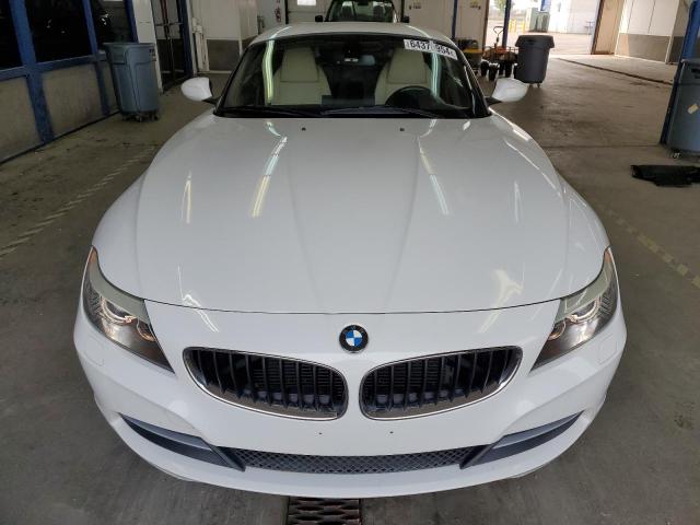 WBALM5C51AE377511 - 2010 BMW Z4 SDRIVE30I WHITE photo 5