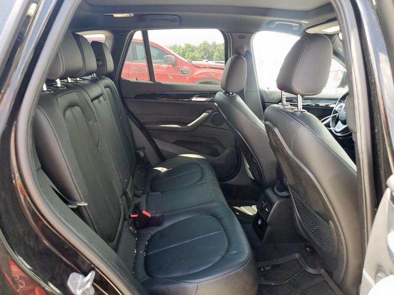 WBXHT3C3XJ5K22005 - 2018 BMW X1 XDRIVE28I BLACK photo 11