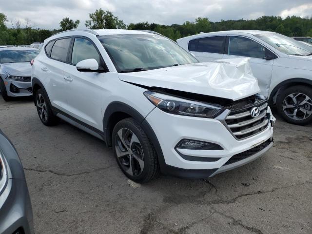 KM8J33AL2JU819619 - 2018 HYUNDAI TUCSON SPORT WHITE photo 4