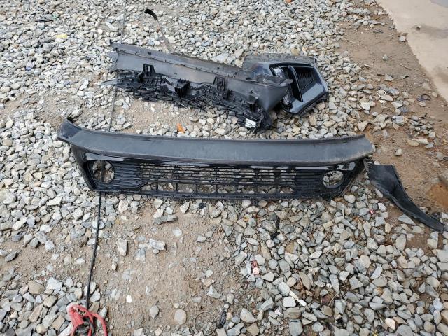 3KPF24ADXKE067034 - 2019 KIA FORTE FE ნაცრისფერი ფოტო 12