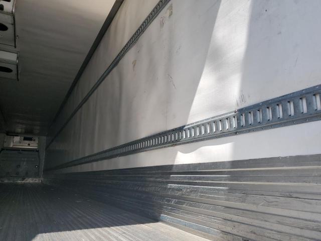 1UYVS2537CM431822 - 2012 UTILITY VS2RA 白色 照片 5