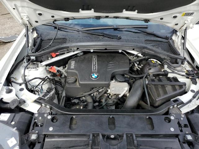 5UXWZ7C33H0V94317 - 2017 BMW X3 SDRIVE28I 白色 照片 12