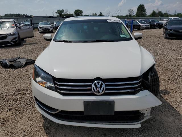 1VWBT7A32EC055893 - 2014 VOLKSWAGEN PASSAT SE WHITE photo 5