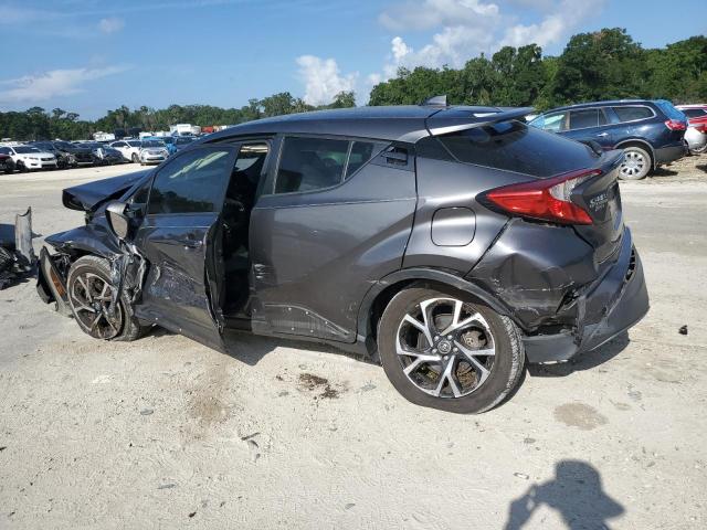 JTNKHMBX8K1060880 - 2019 TOYOTA C-HR XLE GRAY photo 2