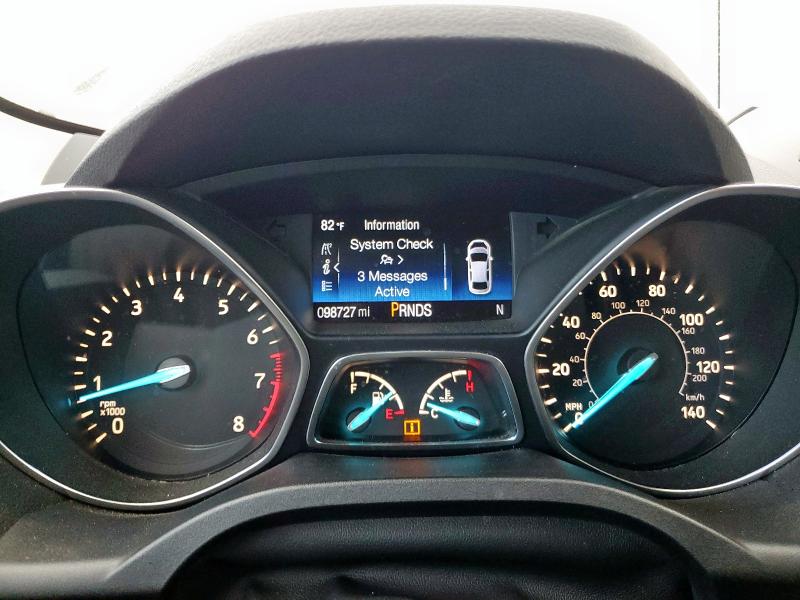 1FMCU0JD1HUC95032 - 2017 FORD ESCAPE TITANIUM Weiß Foto 9