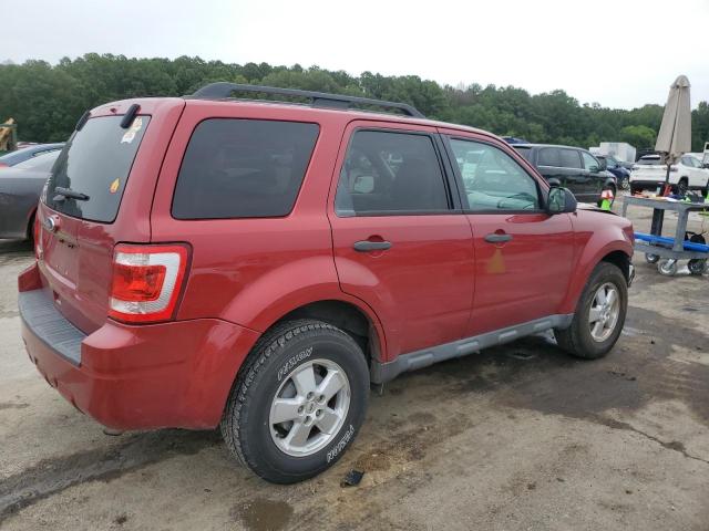 1FMCU9D70CKB27641 - 2012 FORD ESCAPE XLT RED photo 3