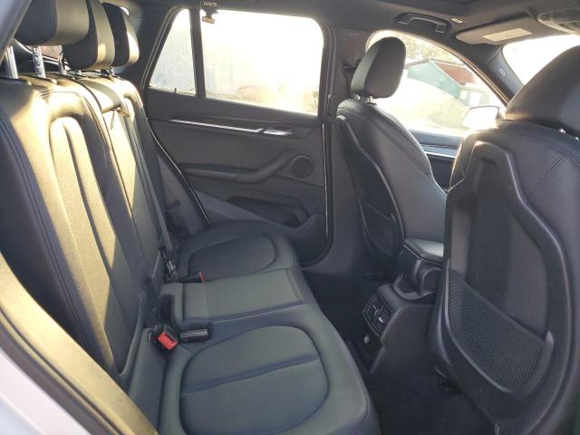 WBXHT3C36J5L28421 - 2018 BMW X1 XDRIVE28I WHITE photo 11