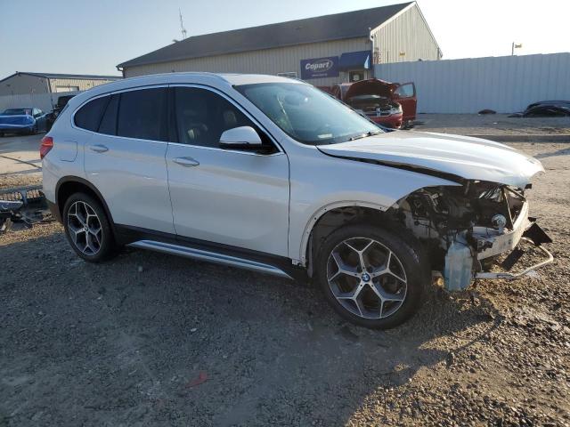 WBXHT3C36J5L28421 - 2018 BMW X1 XDRIVE28I WHITE photo 4