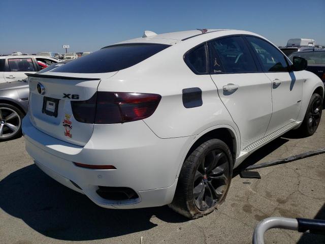 5UXFG8C53CL590241 - 2012 BMW X6 XDRIVE50I WHITE photo 3