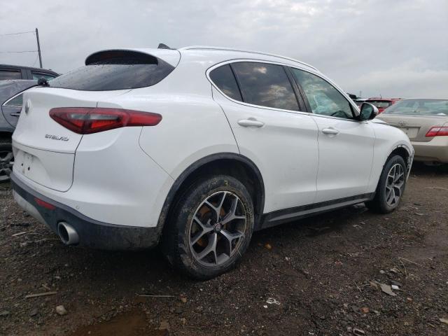 ZASPAKBN6K7C51672 - 2019 ALFA ROMEO STELVIO TI WHITE photo 3