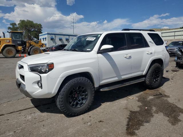 JTEBU5JR9K5677346 - 2019 TOYOTA 4RUNNER SR5/SR5 PREMIUM WHITE photo 1