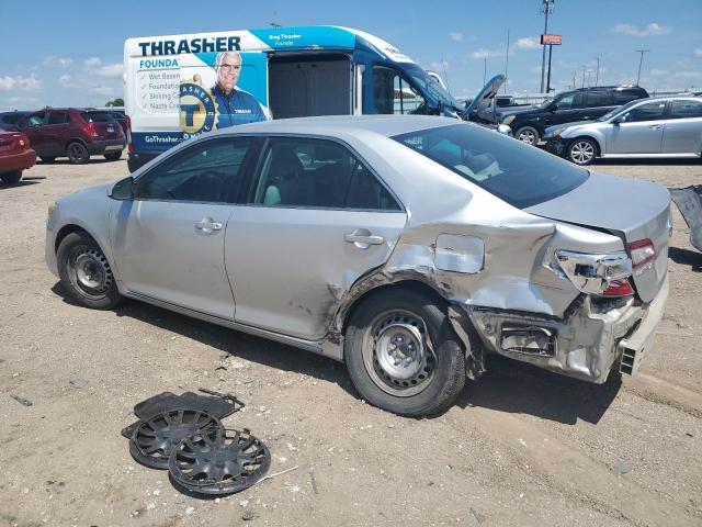 4T1BF1FK6CU008084 - 2012 TOYOTA CAMRY BASE SILVER photo 2