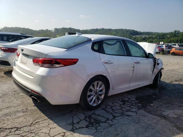 5XXGT4L39JG268208 - 2018 KIA OPTIMA LX WHITE photo 3