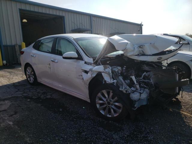 5XXGT4L39JG268208 - 2018 KIA OPTIMA LX WHITE photo 4