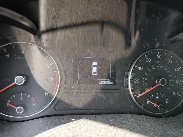 5XXGT4L39JG268208 - 2018 KIA OPTIMA LX WHITE photo 9