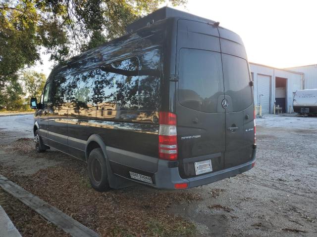 WDAPF4CC8E5929778 - 2014 MERCEDES-BENZ SPRINTER 3500 BLACK photo 3