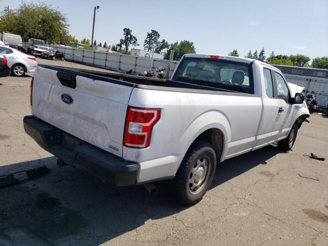 1FTEX1CP7JKC10536 - 2018 FORD F150 SUPER CAB WHITE photo 3